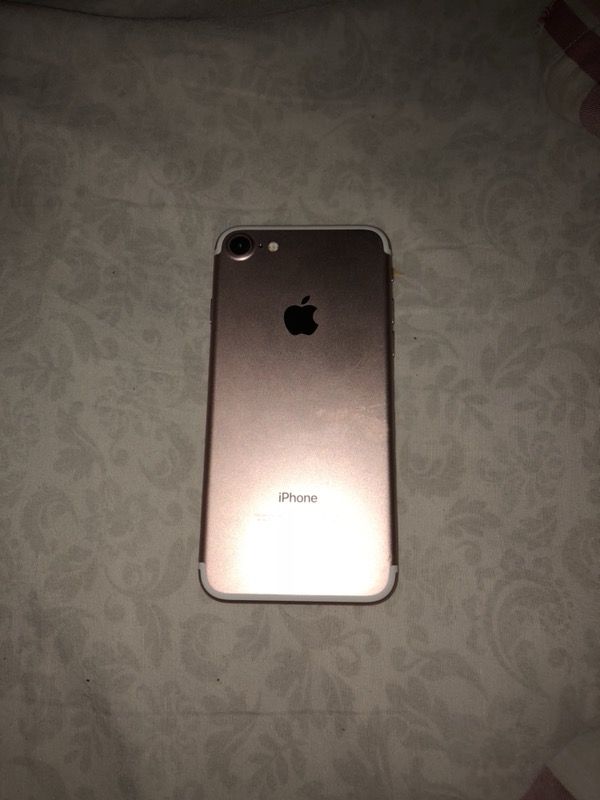 iPhone 7 rose gold