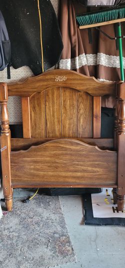 Twin bed frame