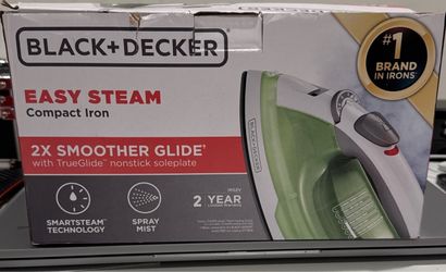 Black+Decker Easy Steam Compact Iron
