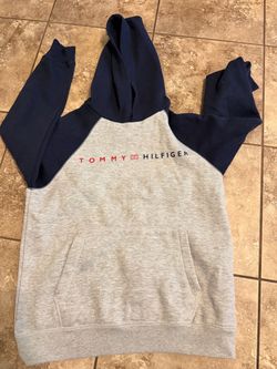 Boys sweater large 14/16