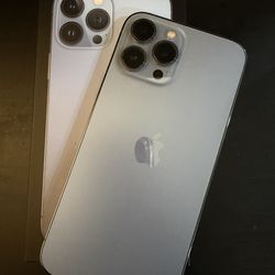 Iphone 13 Pro max 256gb PRISTINE CONDITION WITH BOX UNLOCKED