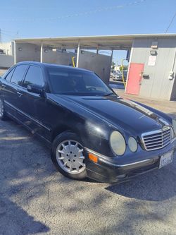2001 Mercedes-Benz E-Class
