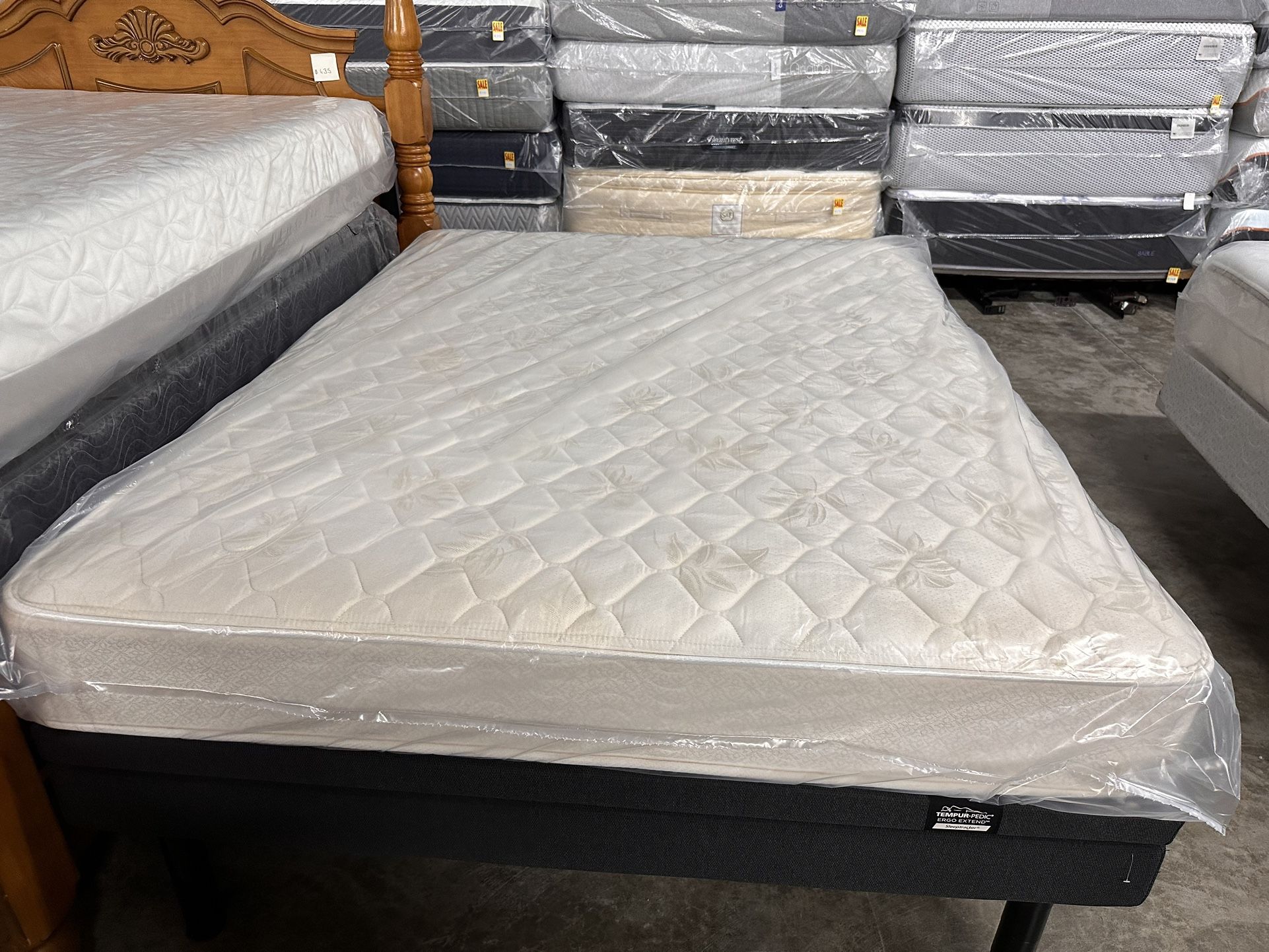 QUEEN SIZE MATTRESS SAME DAY PICK UP & DELIVERY for Sale in