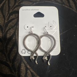 Snake earrings