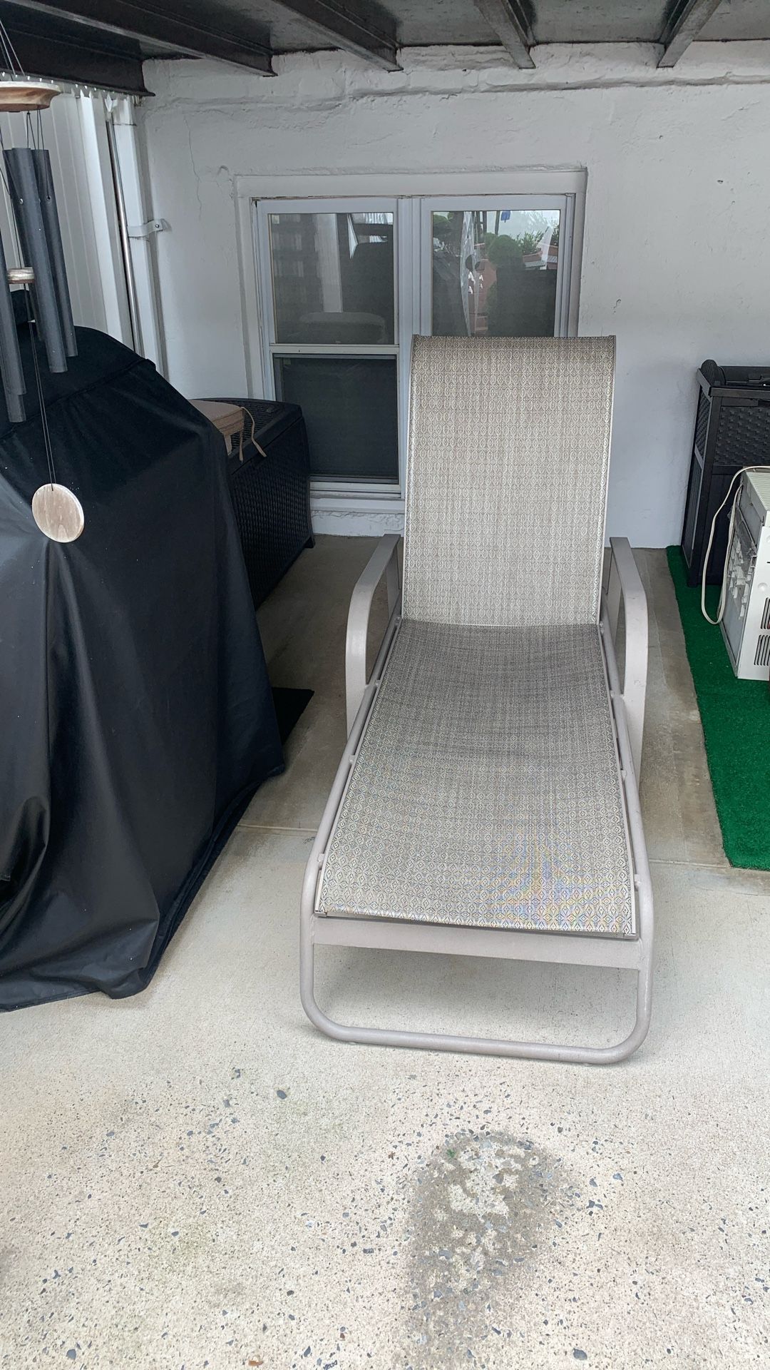 Lounge Chair With Cushion Great Condition