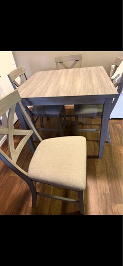 Dining set/ reclining sectional
