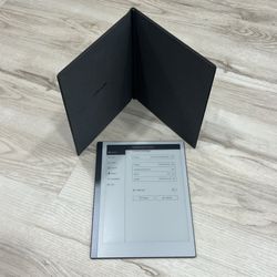 reMarkable 2 Paper Tablet 10.3" Model RM110 Gray w/ Folio in Excellent Condition