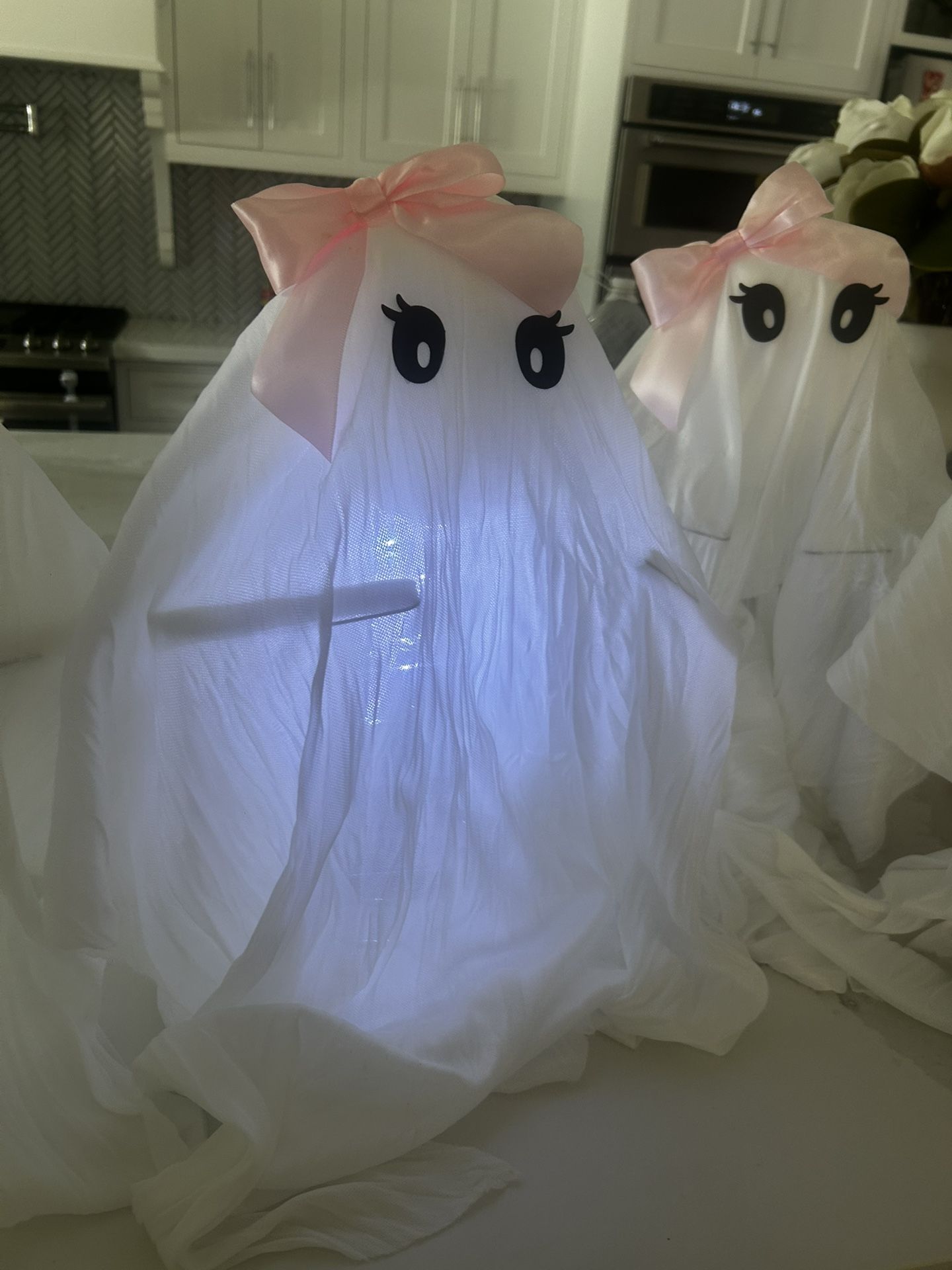 Cute Light Up Ghost Centerpieces
