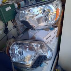 Focos Usados Tacoma's