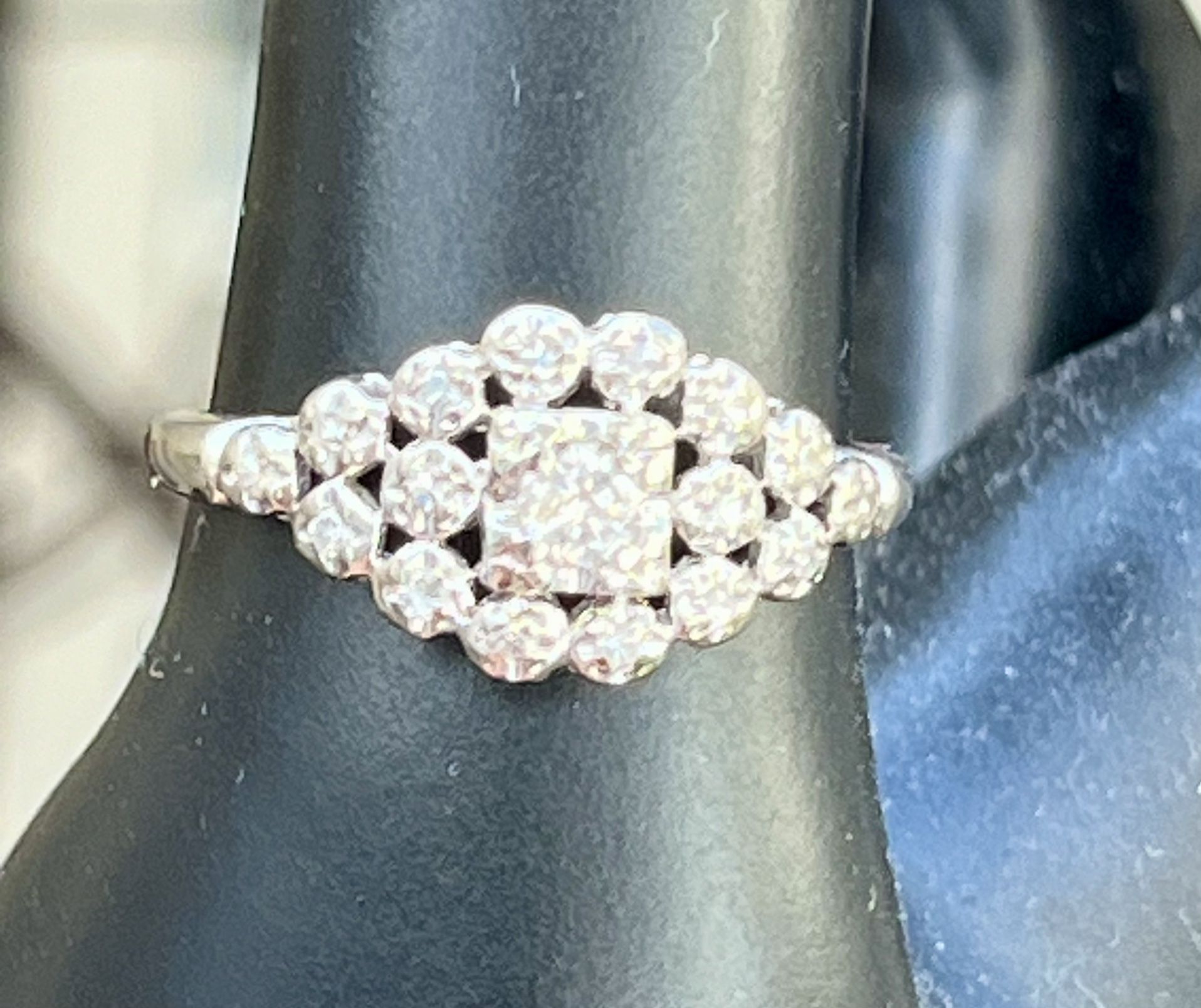 Antique 14k Gold Diamond Cluster Ring