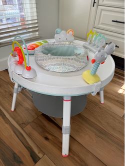 Skip Hop Silver Lining Cloud Activity Center – Excellent Condition