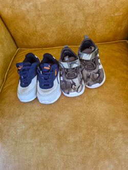 Two pairs of shoes 7c