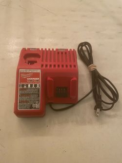 Milwaukee Multi-Voltage Battery Charger