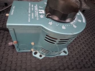 VARIABLE AUTOTRANSFORMER