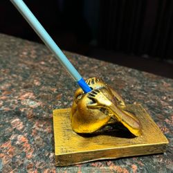 Funny Penholder Statue