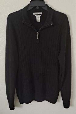 Geoffrey Beene Sweather.  Size: L