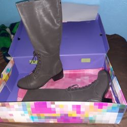 Ladies Ed Hardy Boots Size 7