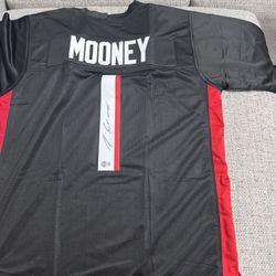 Darnell Mooney Signed Autograph Custom Jersey - Beckett Coa -Atlanta  Falcons