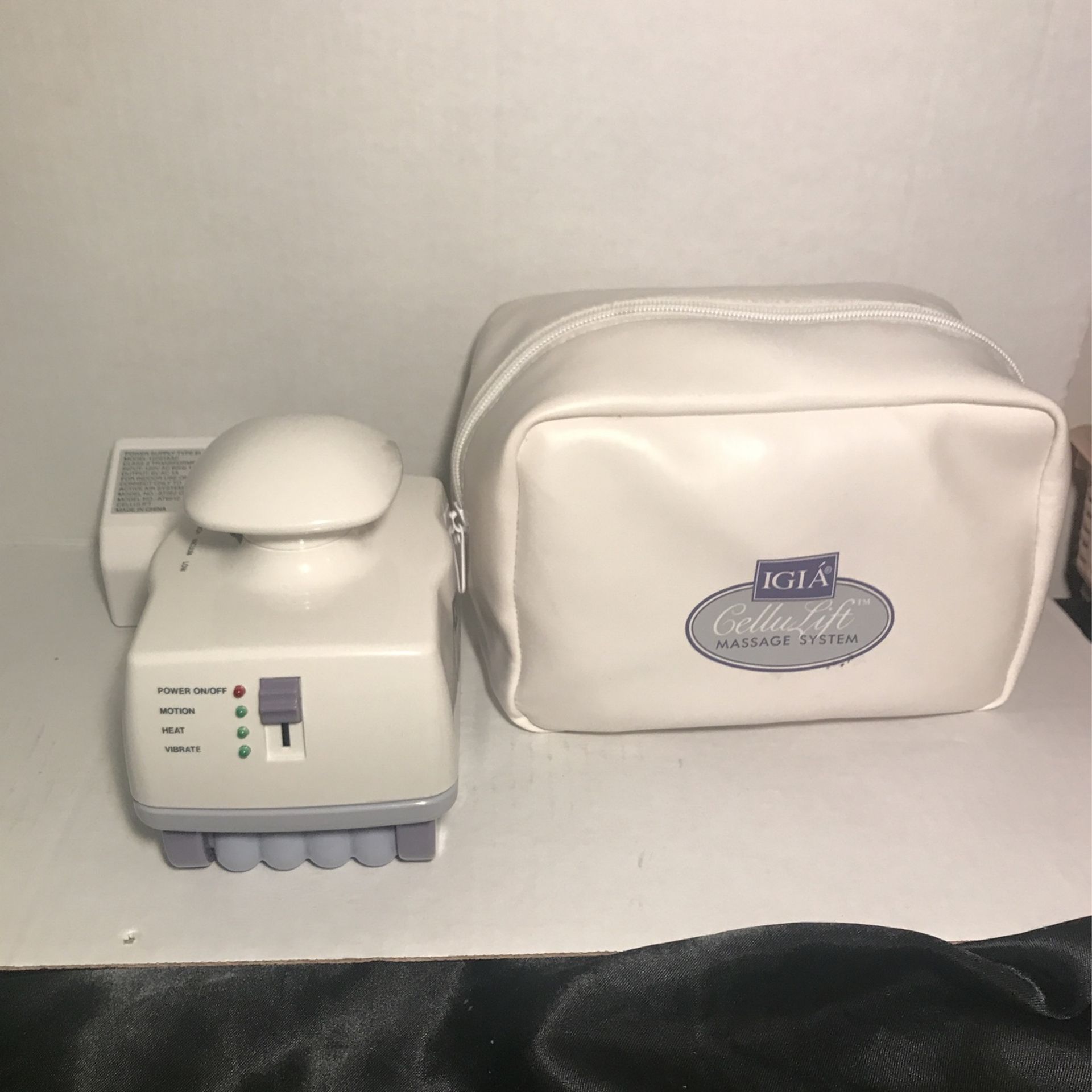 IGIA Cellulitis Massager