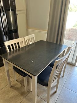 Kitchen table and chair set. $100 firm