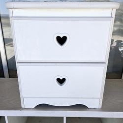 19in x 22in Hearts 2 Drawer Nightstand 