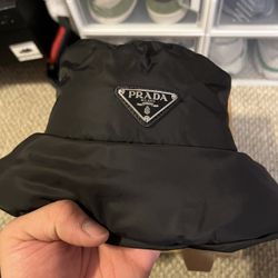 Prada Padded Re-Nylon Bucket Hat/ Size Medium/ Black/ New (AUTHENTIC)