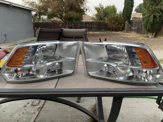 Ram 1500 Headlights
