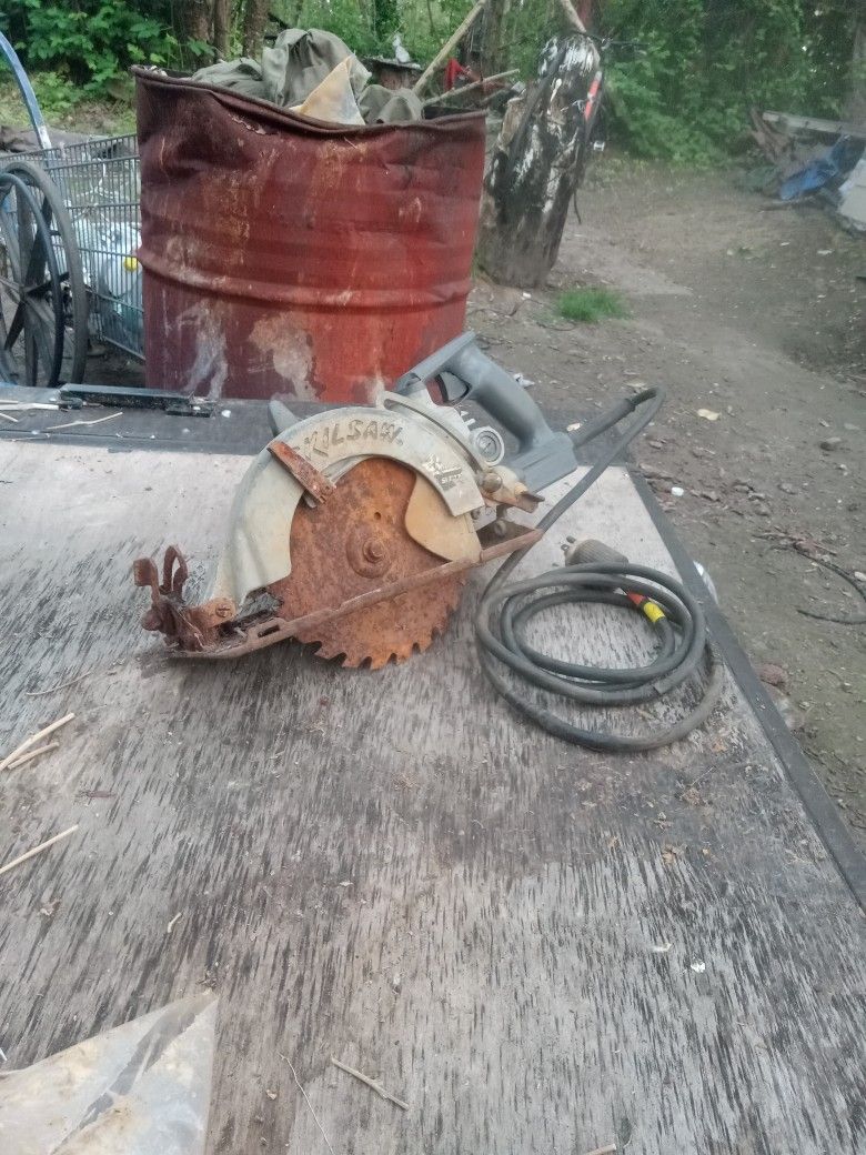 Skillsaw