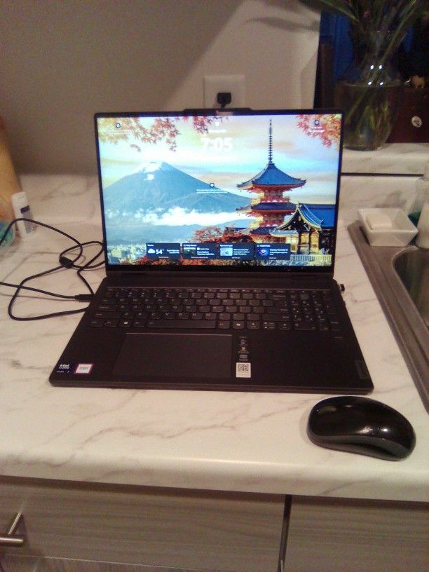Lenovo Yoga Laptop 