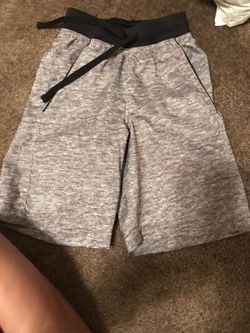 Boys size youth small quick silver