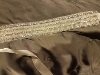 Wedding dress belt