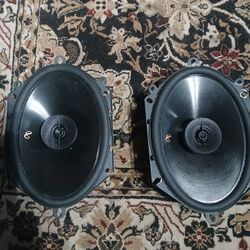 Infinity 6x8 Speakers 