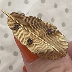 Vintage Winard 12 K Gf Brooch With Gems