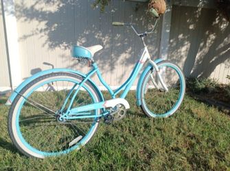Schwinn Legacy Beach Cruiser Bicycle 