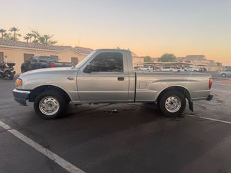 2004 Mazda B3000