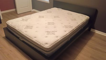Bed with frame and headboard