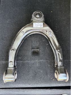 OEM Tesla Model Y & 3 Front Left Hand Upper Control Arm Assembly 1044321-00-J
