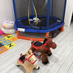 ***Radio Flyer Horse/Wheels Ride On***