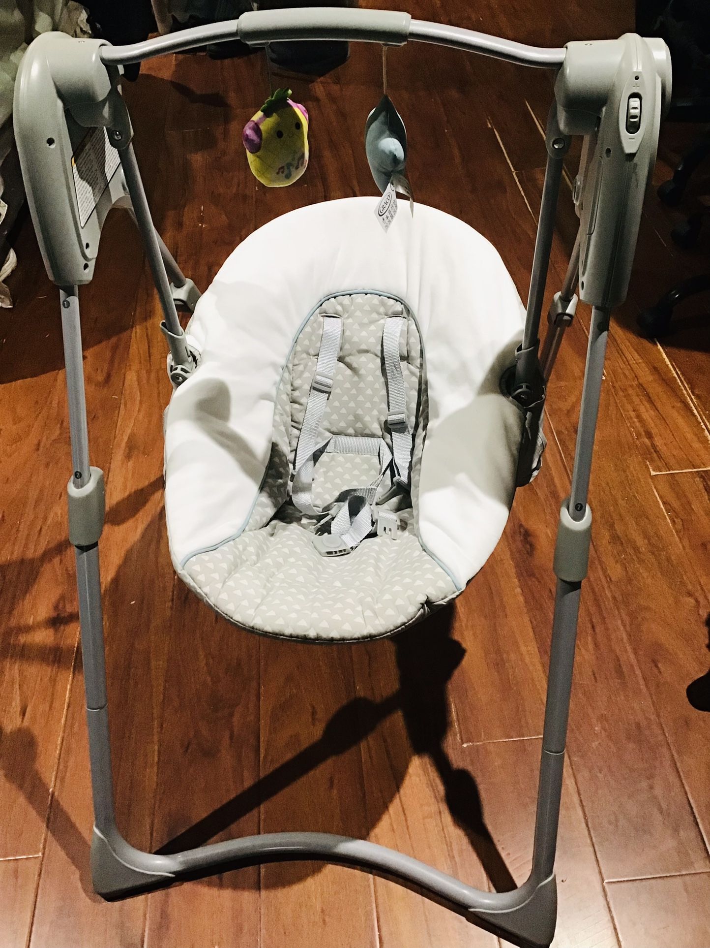 Baby Swing Like New