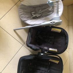 Two Car Seats Both The Same And Swing 