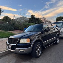 2004 Ford Expedition 