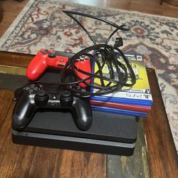 PS4 Slim 1TB 2 Controllers