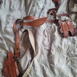 Dual Gun Shoulder Straps New Not In The Box