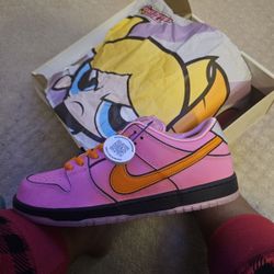 POWERPUFF NIKE SB BLOSSOM DUNK 11M