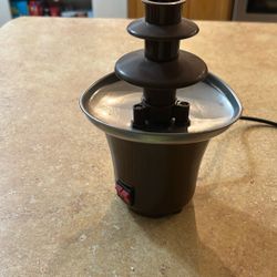 Mini Chocolate Fountain