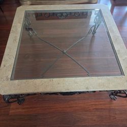 Coffee And End Tables 