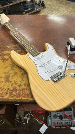 Beginner electric guitar