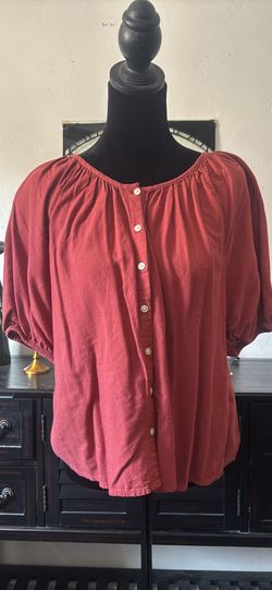 Levi’s button Up