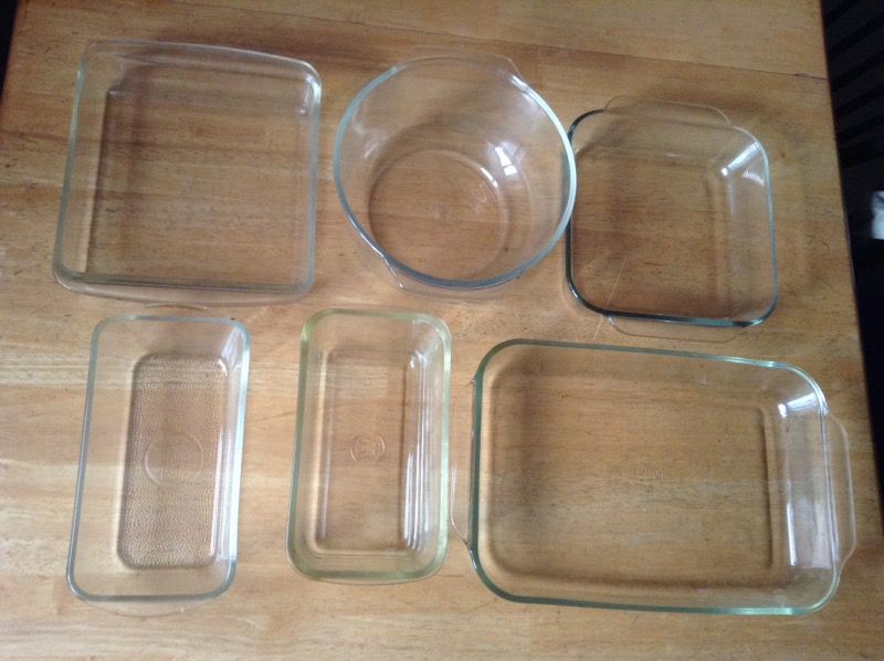 Pyrex bakeware lot - All together in one deal - Make a reasonable offer on all of it