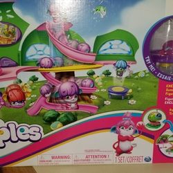 NEW IN BOX SABAN POPPLES TREEHOUSE DELUXE.  PICK UP MIDDLEBORO ONLY FINAL SALE 